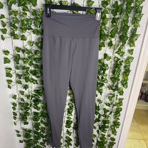 fabletics grey leggings